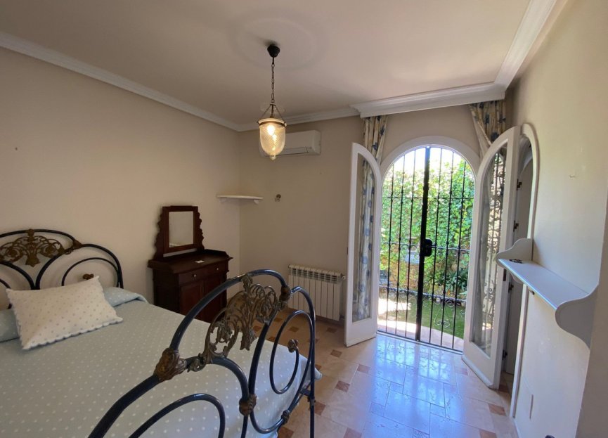 Resale - House - Detached Villa - Marbella - Nagüeles