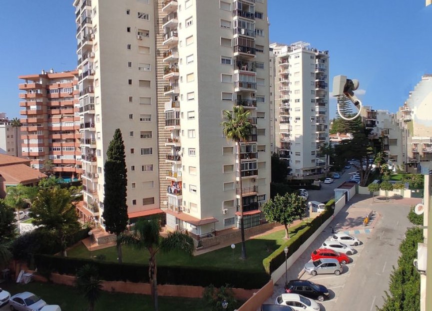 Resale - Apartment - Middle Floor Apartment - Fuengirola - Fuengirola Centro