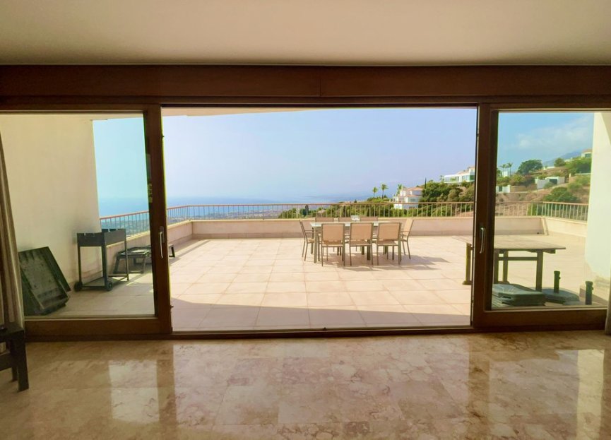 Reventa - Apartment - Penthouse - Marbella - Altos de los Monteros