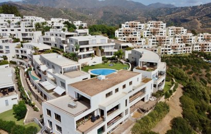 Resale - Apartment - Penthouse - Marbella - Altos de los Monteros