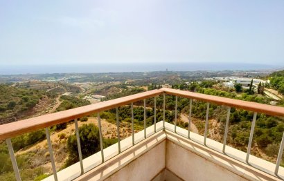 Reventa - Apartment - Penthouse - Marbella - Altos de los Monteros