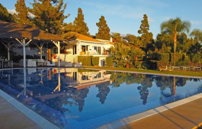 Resale - House - Detached Villa - Marbella - Hacienda Las Chapas