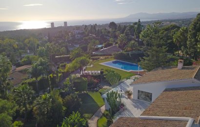 Resale - House - Detached Villa - Marbella - Hacienda Las Chapas