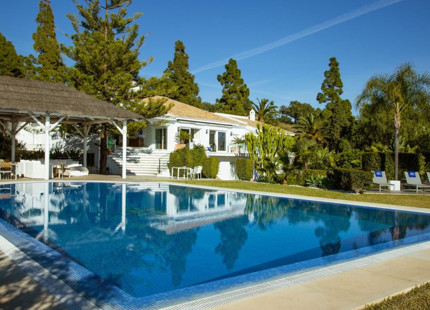 Resale - House - Detached Villa - Marbella - Hacienda Las Chapas