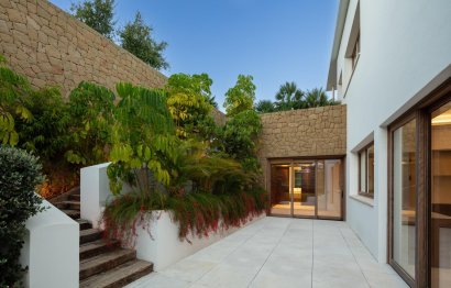 Obra nueva - Villa - Casares - Pedregales