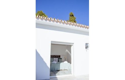 Resale - House - Detached Villa - Marbella - Hacienda Las Chapas