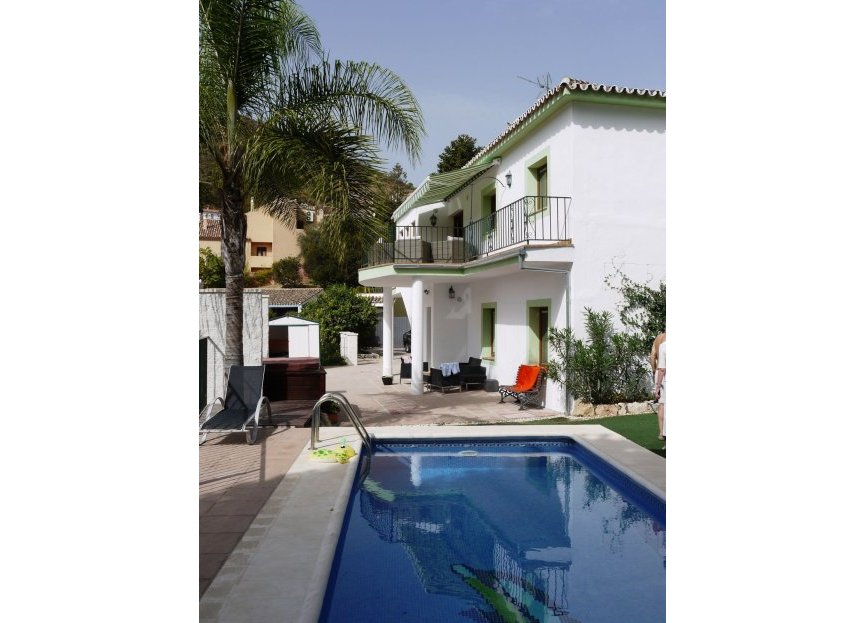 Reventa - House - Detached Villa - Benahavís - Benahavís Centro