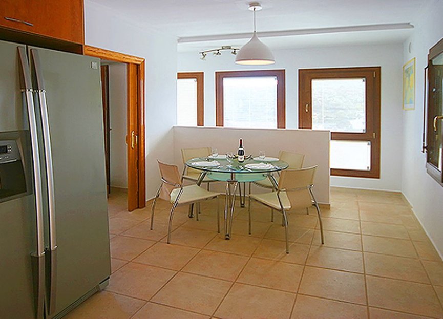 Reventa - House - Detached Villa - Benahavís - Benahavís Centro