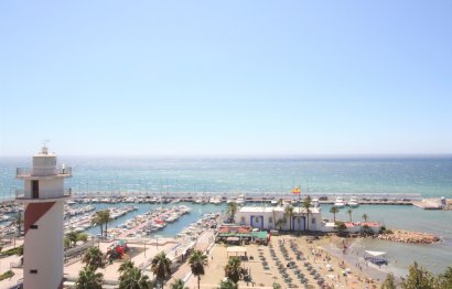 Resale - Apartment - Middle Floor Apartment - Marbella - Marbella Centro