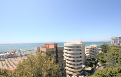 Resale - Apartment - Middle Floor Apartment - Marbella