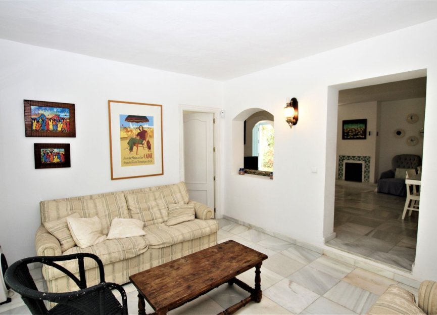 Reventa - House - Detached Villa - Marbella - Cabopino