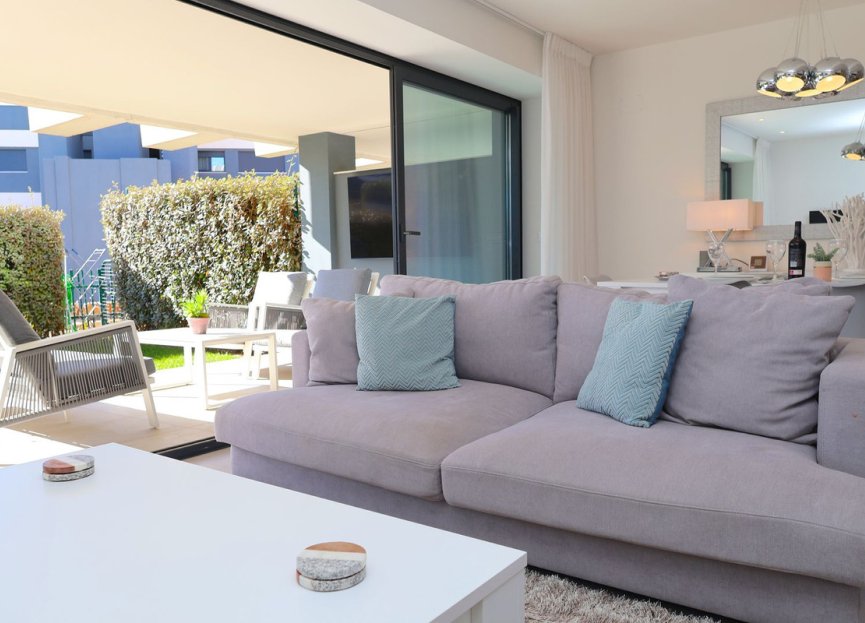 Resale - Apartment - Ground Floor Apartment - Estepona - Selwo