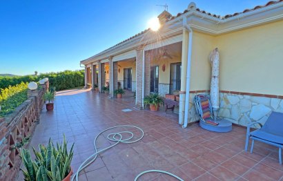 Resale - House - Finca - Cortijo - Mijas - La Cala De Mijas