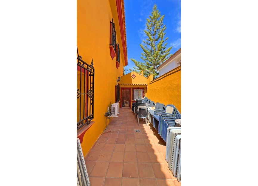 Resale - House - Detached Villa - Marbella - Reserva de Marbella