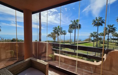 Resale - Apartment - Middle Floor Apartment - Estepona - Estepona Centro