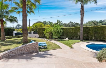 Reventa - House - Detached Villa - Marbella - Elviria