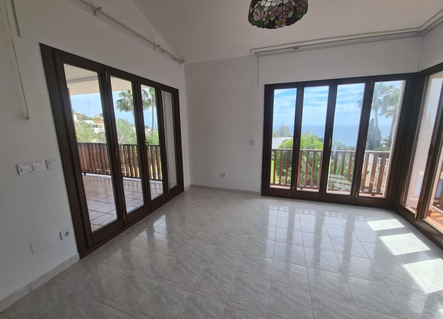 Resale - House - Detached Villa - Benalmádena - La Capellania