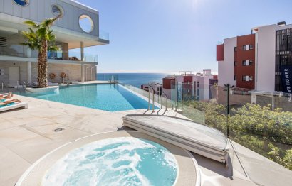 Resale - Apartment - Middle Floor Apartment - Fuengirola - Fuengirola Centro