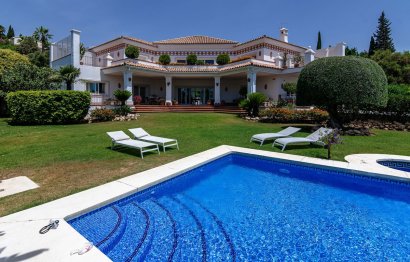 Resale - House - Detached Villa - Benahavís - Benahavís Centro