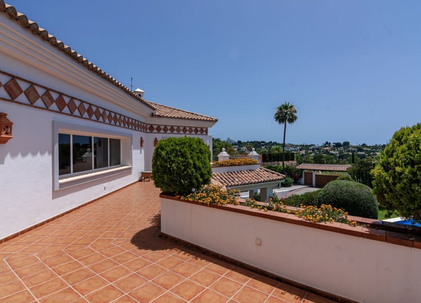 Resale - House - Detached Villa - Benahavís - Benahavís Centro