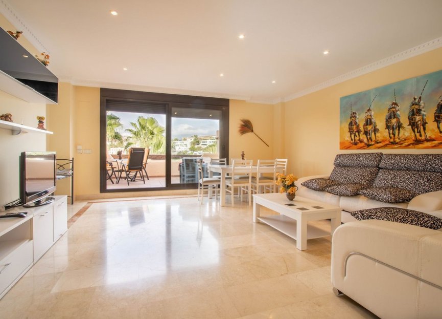 Resale - Apartment - Penthouse - Estepona - Atalaya