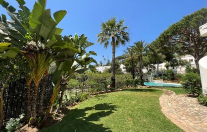 Resale - House - Detached Villa - Marbella - Río Real