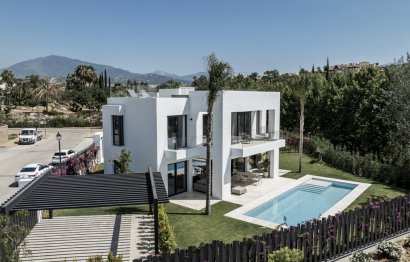 Reventa - House - Detached Villa - Estepona - Estepona Centro