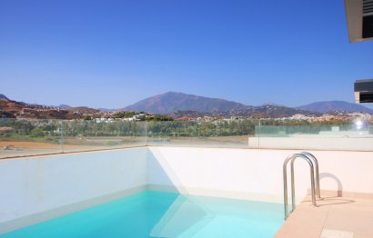 Resale - Apartment - Penthouse - Estepona - Estepona Centro