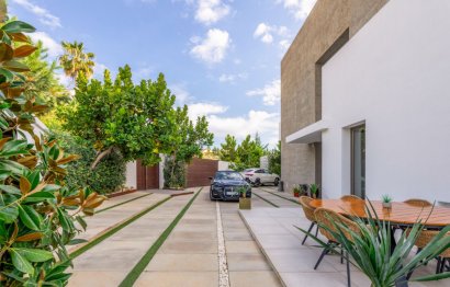 Resale - House - Detached Villa - Benahavís - Benahavís Centro