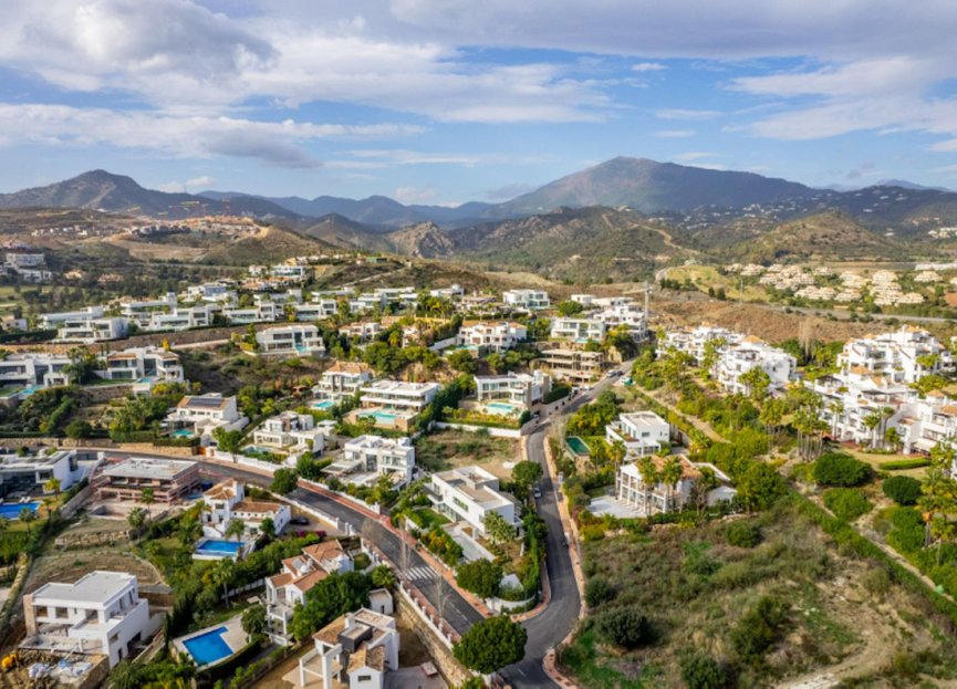 Reventa - House - Detached Villa - Benahavís - Benahavís Centro