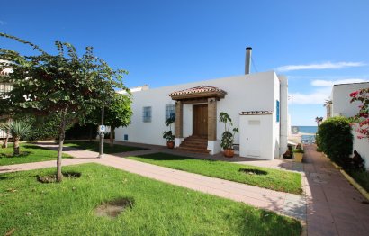 Resale - House - Townhouse - Estepona - Estepona Centro