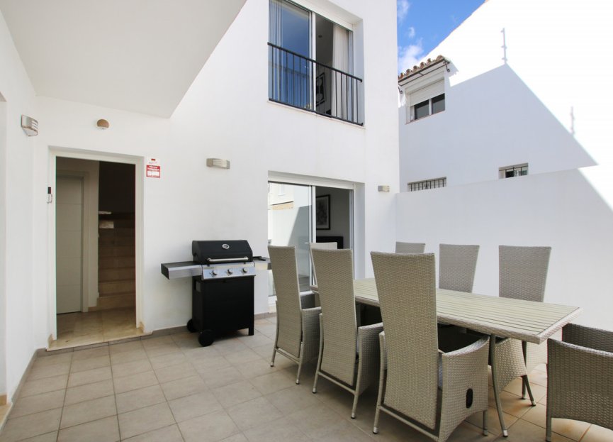 Reventa - House - Townhouse - Estepona - Estepona Centro