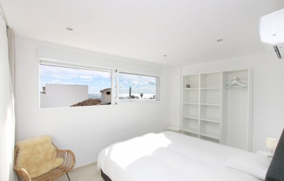 Reventa - House - Townhouse - Estepona - Estepona Centro