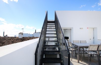 Resale - House - Townhouse - Estepona - Estepona Centro