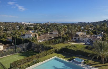 Resale - House - Detached Villa - Marbella - Nueva Andalucia