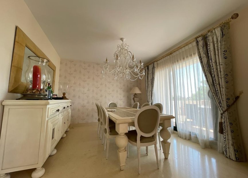 Resale - Apartment - Penthouse - Benahavís - Benahavís Centro