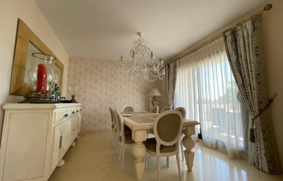 Resale - Apartment - Penthouse - Benahavís - Benahavís Centro