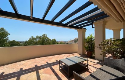 Resale - Apartment - Penthouse - Benahavís - Benahavís Centro