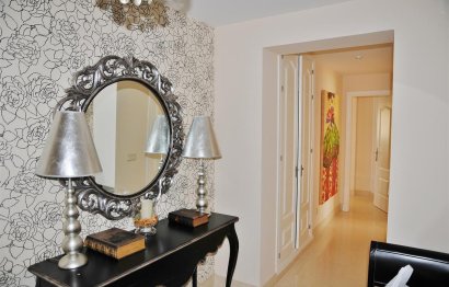 Resale - Apartment - Penthouse - Benahavís - Benahavís Centro