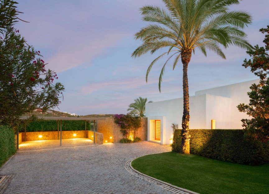 Obra nueva - Villa - Casares - Pedregales