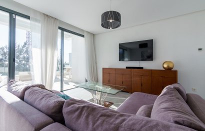 Resale - Apartment - Penthouse - Marbella - Artola