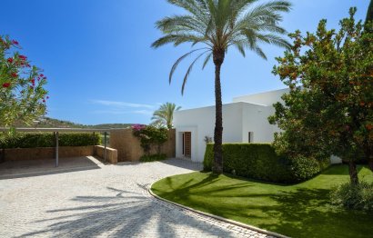 Obra nueva - Villa - Casares - Pedregales