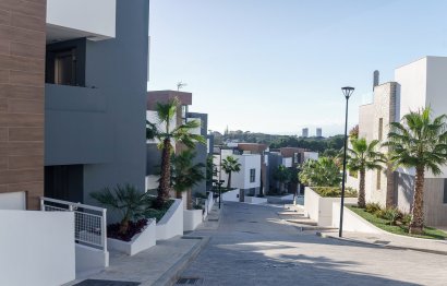 Resale - Apartment - Penthouse - Marbella - Artola