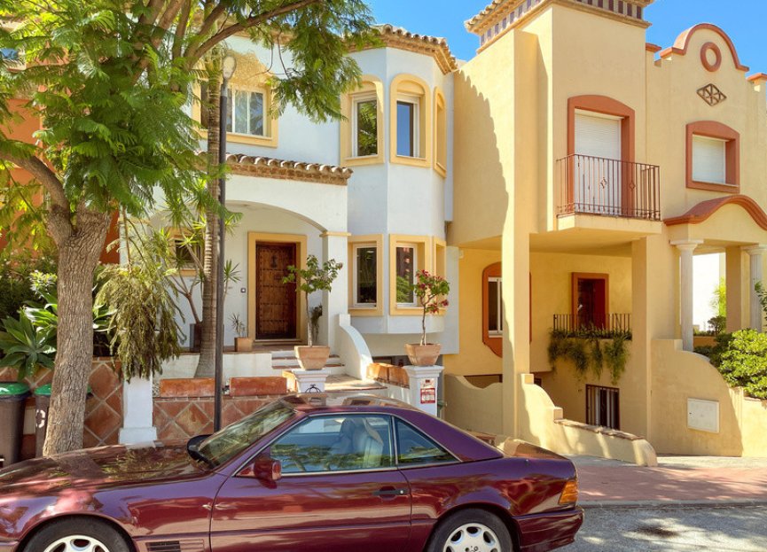 Reventa - House - Townhouse - Marbella - Nueva Andalucia