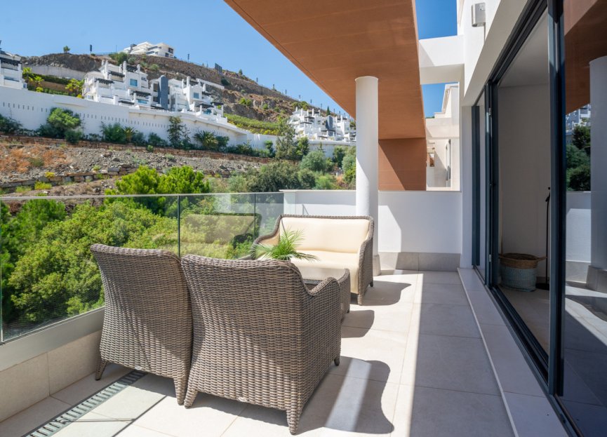 Resale - Apartment - Penthouse - Benahavís - La Quinta