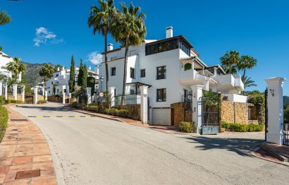 Resale - Apartment - Middle Floor Apartment - Marbella - The Golden Mile