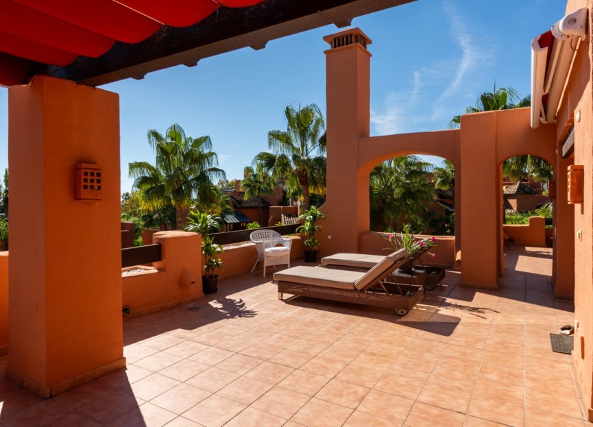 Resale - Apartment - Penthouse - Marbella - Nueva Andalucia