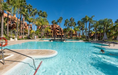 Resale - Apartment - Penthouse - Marbella - Nueva Andalucia