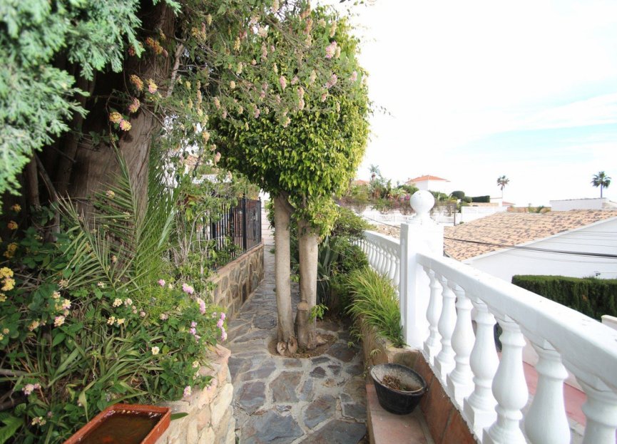 Reventa - House - Detached Villa - Fuengirola - Torreblanca