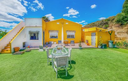 Resale - House - Finca - Cortijo - Casares - Casares Centro